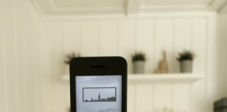 Flip Phones With Big Buttons: Maximizing Accessibility and Simplicity Big Button Flip Phone Easy Use